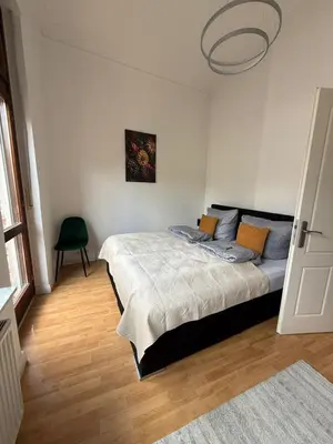Ein Bett oder Betten in einem Zimmer der Unterkunft Schönes Apartment in der nähe vom Hauptbahnhof
