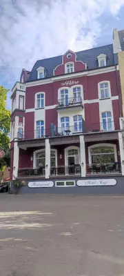 Das Gebäude in dem sich das Hotel befindet