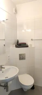 Ein Badezimmer in der Unterkunft Hotel Zur Fähre