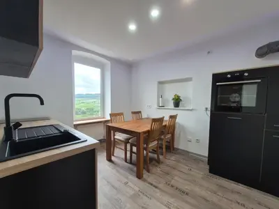 Küche/Küchenzeile in der Unterkunft Ferienwohnung in Ürzig mit Moselblick