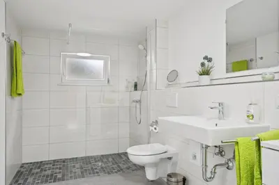 Ein Badezimmer in der Unterkunft Ferienhaus für Mensch & Hund mit großer Terrasse