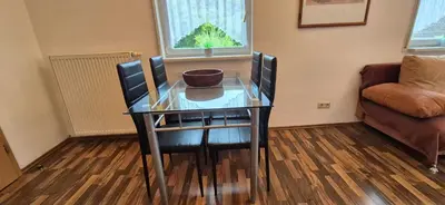 Ein Sitzbereich in der Unterkunft Ferienwohnung Heilklima