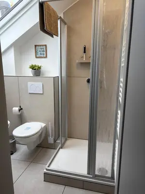 Ein Badezimmer in der Unterkunft FeWo Mitte