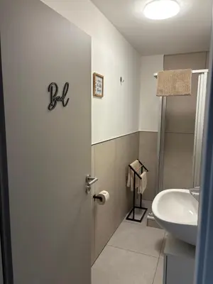 Ein Badezimmer in der Unterkunft FeWo Mitte