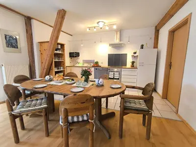 Küche/Küchenzeile in der Unterkunft Ferienwohnung Vulkanblick -Dein Ruheplatz mitten im Vulkanland