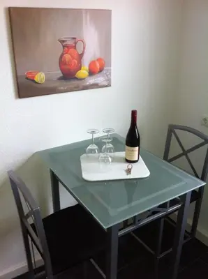 Getränke in der Unterkunft Ferienwohnung Koblenz City