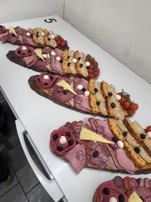 Essen in der Ferienwohnung oder in der Nähe