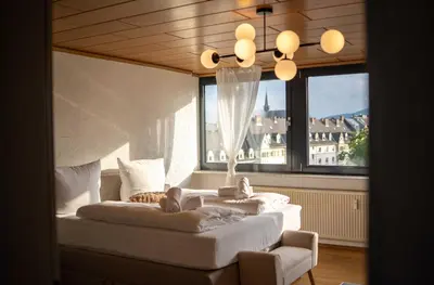 Ein Sitzbereich in der Unterkunft City Wohnung am Hbf mit 2 Schlafzimmern und Sky