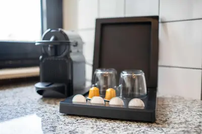 Kaffee-/Teezubehör in der Unterkunft City Wohnung am Hbf mit 2 Schlafzimmern und Sky