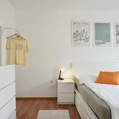 NEU Gemütliche Wohnung für max 5 Personen mit Balkon nähe Mosel mit Blick auf die Weinberge