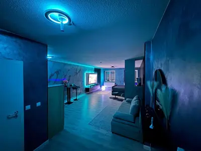 Das Fitnesscenter und/oder die Fitnesseinrichtungen in der Unterkunft Modern luxury apartment in Koblenz