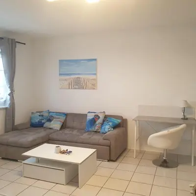 Ein Sitzbereich in der Unterkunft Ferienwohnung Stefanie am Frankenbach