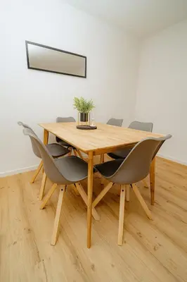 Grundriss der Unterkunft Schöne, zentral gelegene &renovierte Wohnung in NR