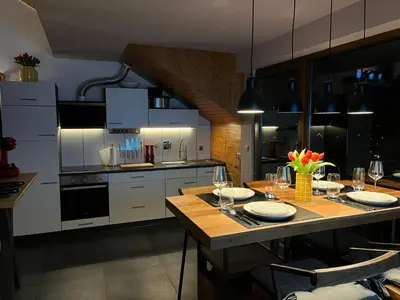 Küche/Küchenzeile in der Unterkunft HTS Mosel Apartment Wanderlust Bernkastel Andel