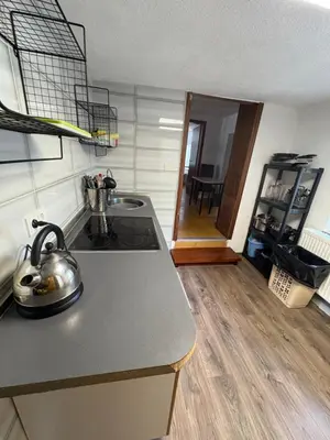 Küche/Küchenzeile in der Unterkunft Gusenburg B 13o Monteur Wohnung bis 9 Personen