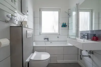 Ein Badezimmer in der Unterkunft STAYDIA Zentrales Apartment nahe Münzplatz