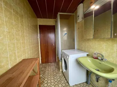 Ein Bett oder Betten in einem Zimmer der Unterkunft Holiday Home in Birresborn with balcony