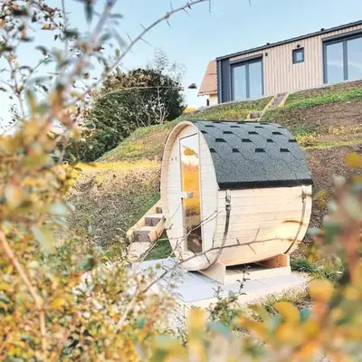 Eulennest Tiny House mit Whirlpool und Sauna