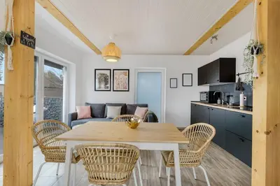 Küche/Küchenzeile in der Unterkunft Wunderschönes Ferienhaus im Grünen
