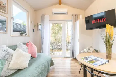 TV/Unterhaltungsangebot in der Unterkunft Gemütliches Tiny House im Grünen