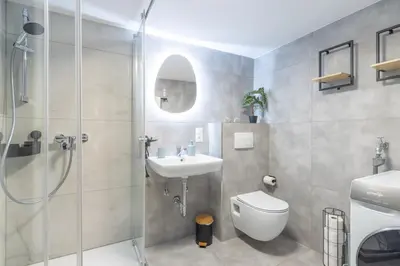 Ein Badezimmer in der Unterkunft Mosel Liebe, Modernes Apartment mit Moselblick