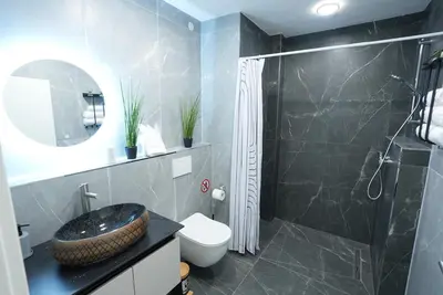 Ein Badezimmer in der Unterkunft Luxury Apartments - Wohnung IA - Modernes Twin-Apartment