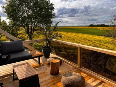 Ein Balkon oder eine Terrasse in der Unterkunft Sosberg vacation home Nature Oasis