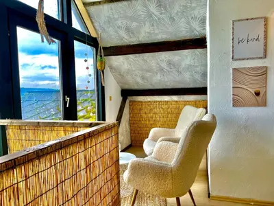 Ein Sitzbereich in der Unterkunft Sosberg vacation home Nature Oasis