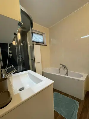Ein Badezimmer in der Unterkunft Komfortables Einraum-Apartment in Weißenthurm
