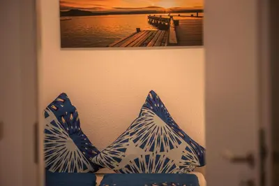 Ein Sitzbereich in der Unterkunft Ferienwohnung Keppeln