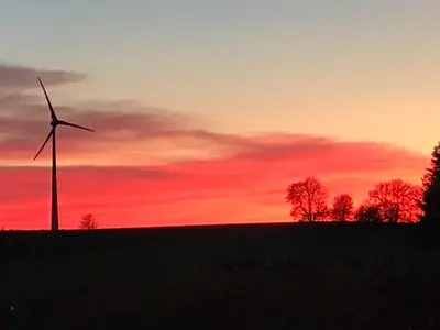 Blick auf den Sonnenuntergang/Sonnenaufgang von der Ferienwohnung aus oder aus der Nähe