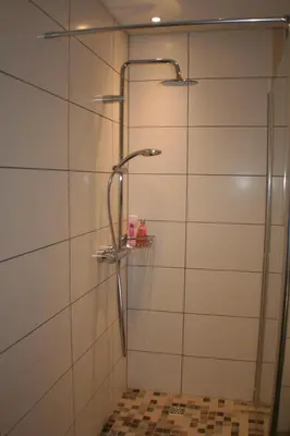 Ein Badezimmer in der Unterkunft Wein- und Gästehaus Hermann-Josef Schmitz