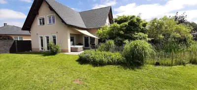 Ein Garten an der Unterkunft Eifel Dream Casa29