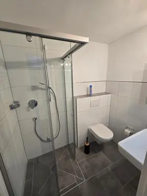Ein Badezimmer in der Unterkunft GreenHell Stays - Nürburgring