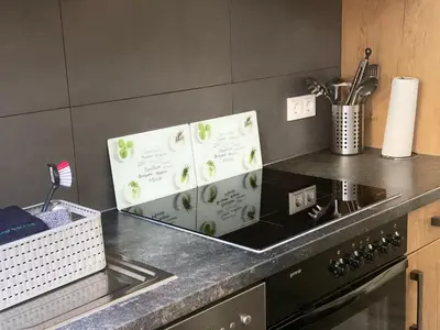 Küche/Küchenzeile in der Unterkunft Mosel Röschen