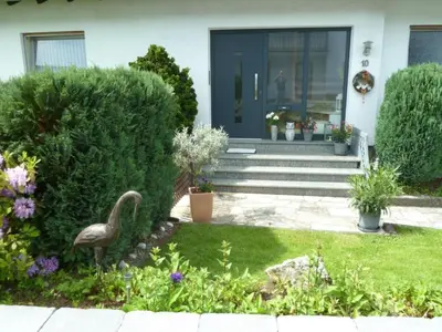 Ein Garten an der Unterkunft Apartment Casa Marlies in Daun by Interhome