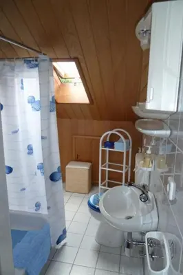 Ein Badezimmer in der Unterkunft Apartment Casa Marlies in Daun by Interhome