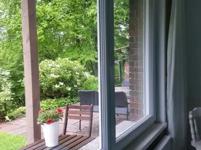 Ein Garten an der Unterkunft Apartment in Zendscheid mit Offenem Kamin by Interhome