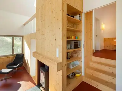 Küche/Küchenzeile in der Unterkunft Holiday Home Moderner Holzhausneubau in der Eifel by Interhome