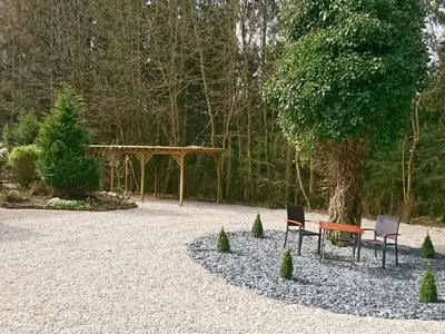 Ein Garten an der Unterkunft Holiday Home in Im Trieschelbach mit Großem Garten by Interhome
