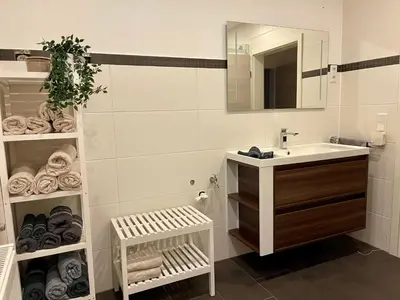 Ein Badezimmer in der Unterkunft FeWo Zum Preussensteig Fröhwaldstraße 19 max 5 Gäste