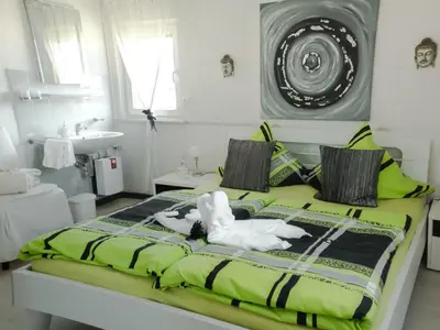 Ein Bett oder Betten in einem Zimmer der Unterkunft Apartment Gästehaus Edith by Interhome