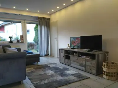 TV/Unterhaltungsangebot in der Unterkunft Apartment Appartement in Medenscheid mit Garten und Terrasse by Interhome