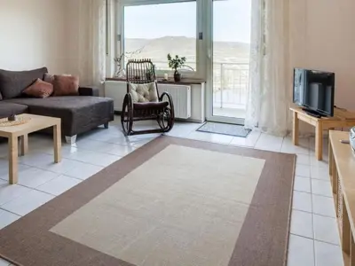 TV/Unterhaltungsangebot in der Unterkunft Apartment mit Balkon und Rheinblick by Interhome