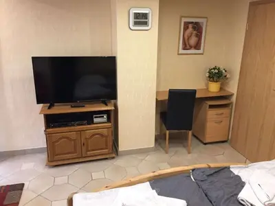 TV/Unterhaltungsangebot in der Unterkunft Holiday apartment with 1 bedroom