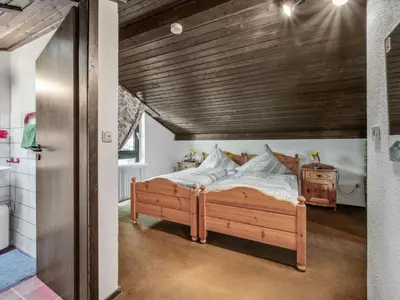 Ein Bett oder Betten in einem Zimmer der Unterkunft Holiday Home George Countryhouse by Interhome
