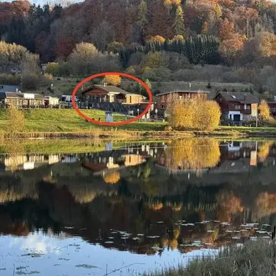 10-Personen-Wellness-Chalet in erster Reihe am See
