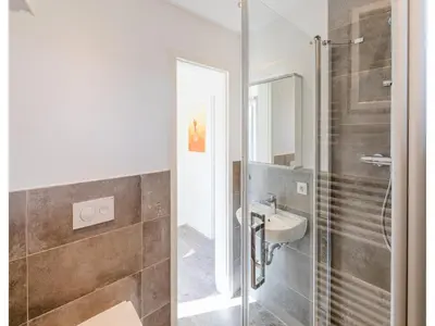 Ein Badezimmer in der Unterkunft Bungalow im Campingpark