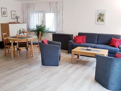 Ein Sitzbereich in der Unterkunft Holiday apartment in Moselkern with barbecue