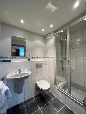 Ein Badezimmer in der Unterkunft Aparts4ring 5 Nürburg